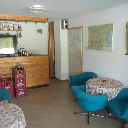 Drazhev Guest house *