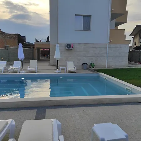 Drazhev Guest house *