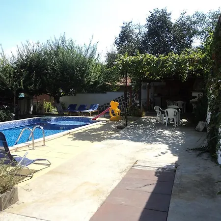 Drazhev Гостевой дом Обзор