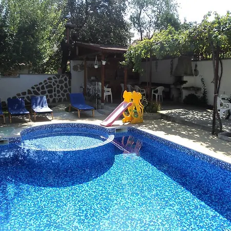 Guest house Drazhev *