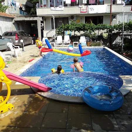 Гостевой дом Drazhev 3*